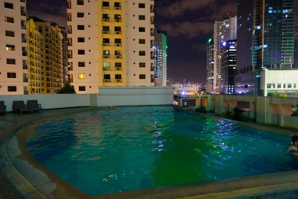 Luxury Condo At Forbeswood Parklane The Fort Bgc Makati City Phòng bức ảnh