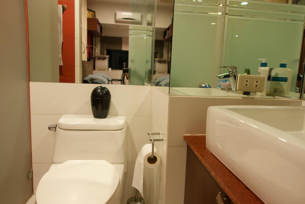 Luxury Condo At Forbeswood Parklane The Fort Bgc Makati City Phòng bức ảnh