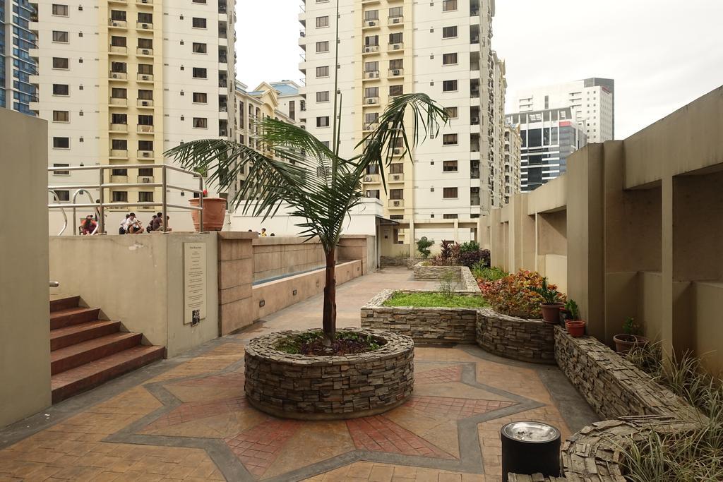 Luxury Condo At Forbeswood Parklane The Fort Bgc Makati City Ngoại thất bức ảnh